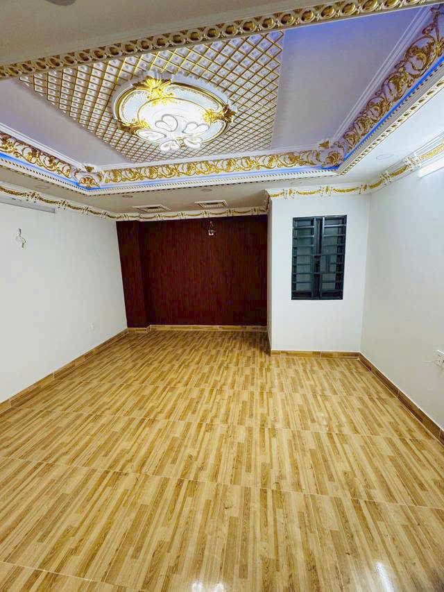 Ngay Mã Lò, Bình Tân - khu phân lô nhà cao tầng, 57m2 ( 4,6 x 12,5 ), 5 tầng, chỉ 6.x tỷ tl