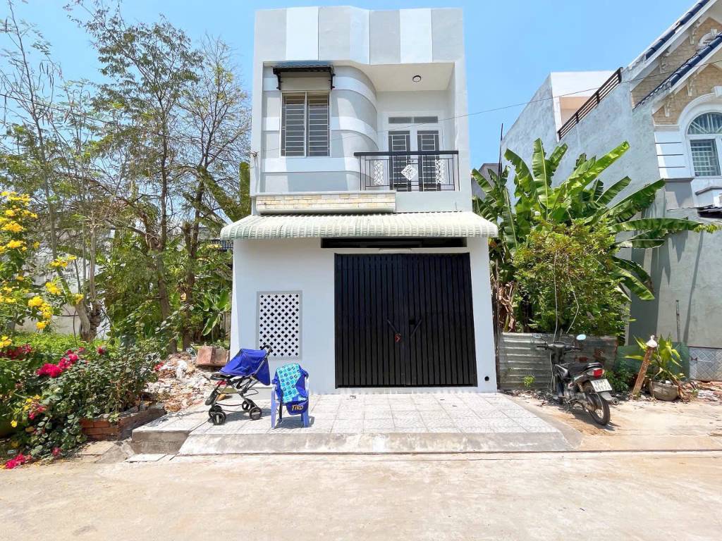 Bán nhà riêng 75m2 tại Xã Mỹ Hạnh Nam, Huyện Đức Hòa, Long An giá 2.1 tỷ VND