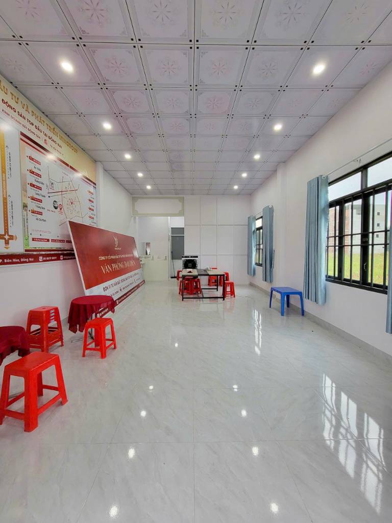 Bán nhà riêng 78m2 phố Trung Kính, Cầu Giấy, vỉa hè rộng, 2 mặt ngõ
