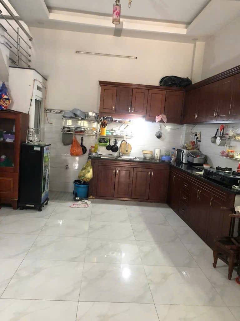 Bán nhà cấp 4, Tổ 1 Thạch Bàn Long Biên, 60m², ô tô tránh, giá 9.8 tỷ