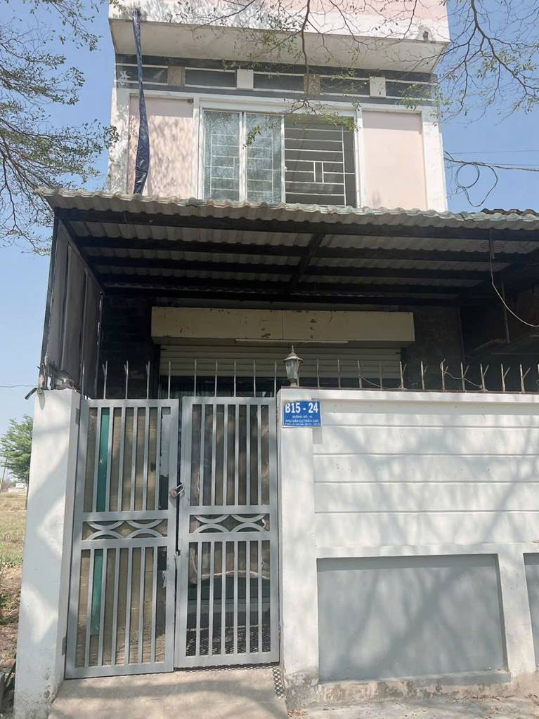 Bán nhà riêng 85m2 tại Xã Mỹ Hạnh Nam, Huyện Đức Hòa, Long An giá chỉ 1.73 tỷ VND