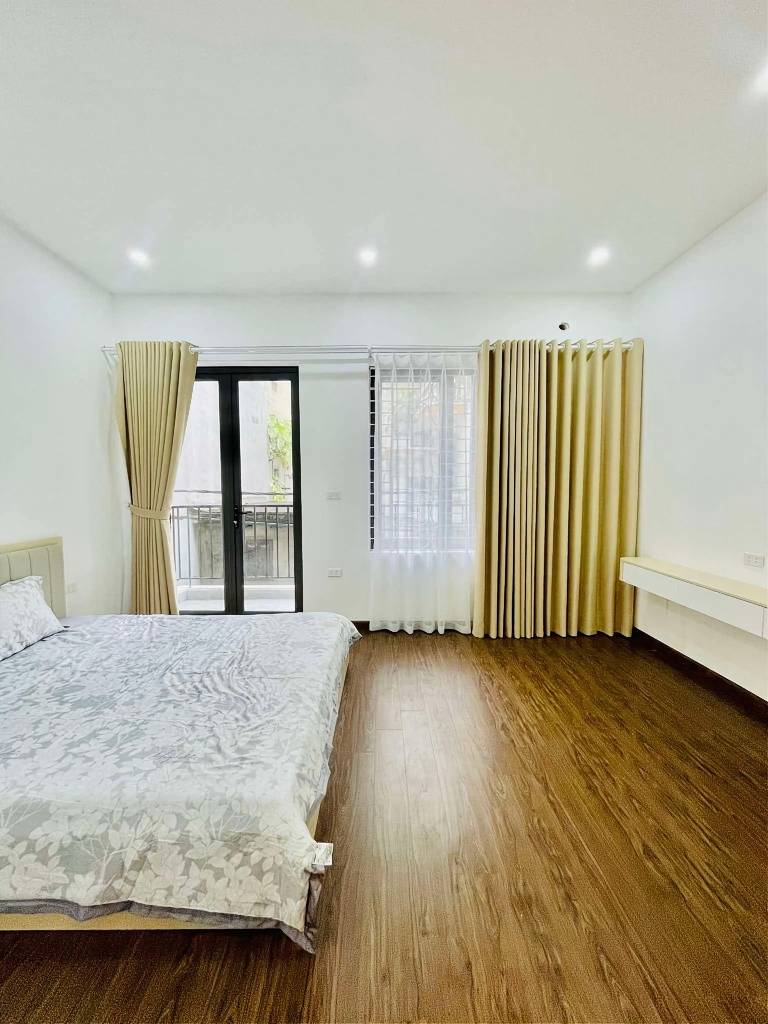 Bán nhà tại đường Hoàng Trọng Mậu, Tân Hưng, Quận 7, tiện xây mới