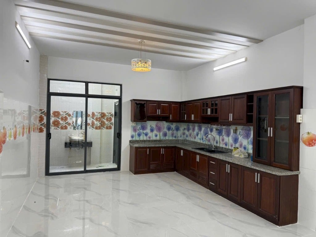 Bán nhà mặt phố Thuỵ Phương, DT 61m x 4 tầng, 2 mặt tiền, ôtô tránh, kinh doanh, chỉ 9,5 tỷ