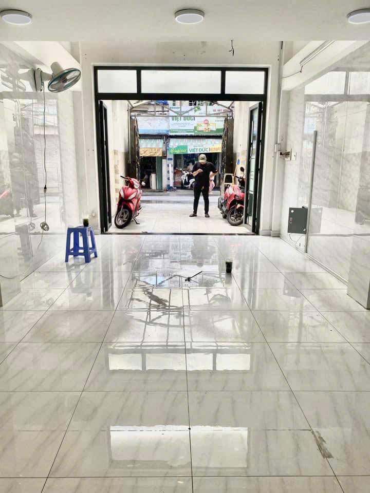 Bán nhà mặt phố 4.5x25m Nguyễn Chí Thanh Quận 11, gần BV Chợ Rẫy, giá 38 tỷ