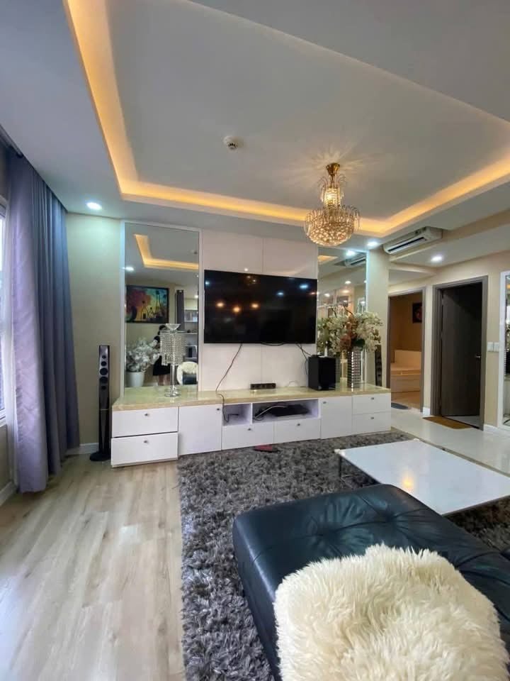 Cho thuê Hà Đô Centrosa, Đường 3/2, Quận 10, 2 phòng ngủ, 87m2, giá 18 triệu