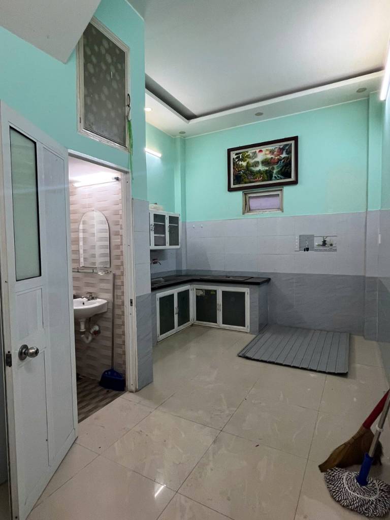 Bán nhà riêng 50m2 phố Trần Cung, Bắc Từ Liêm, ô tô đỗ trước nhà, 3 mặt thoáng