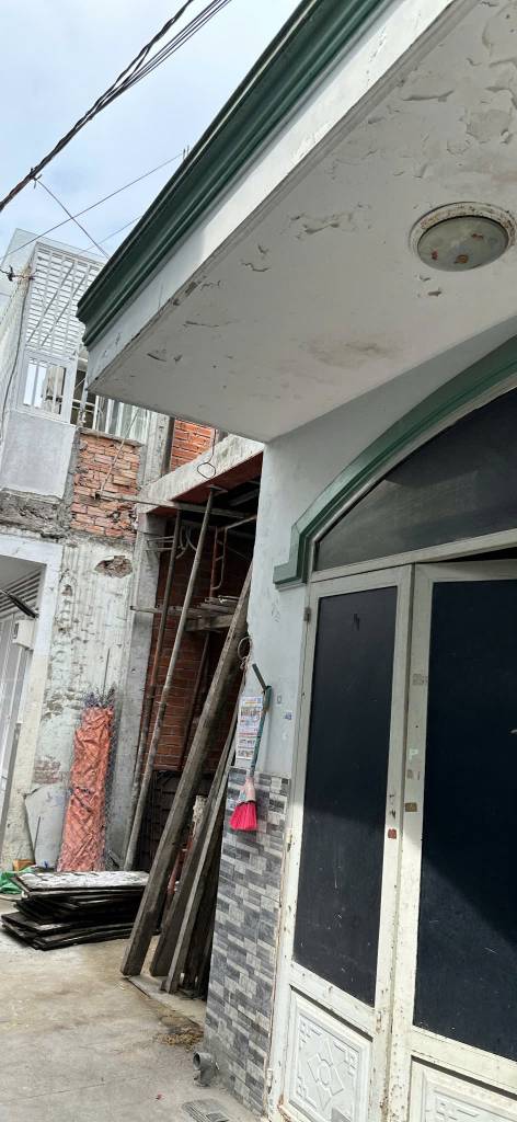 Bán nhà Tây Thạnh, hẻm 3m, 1 trệt 1 lầu, 40m², 3 tỷ 950, tiện xây mới 4 tầng