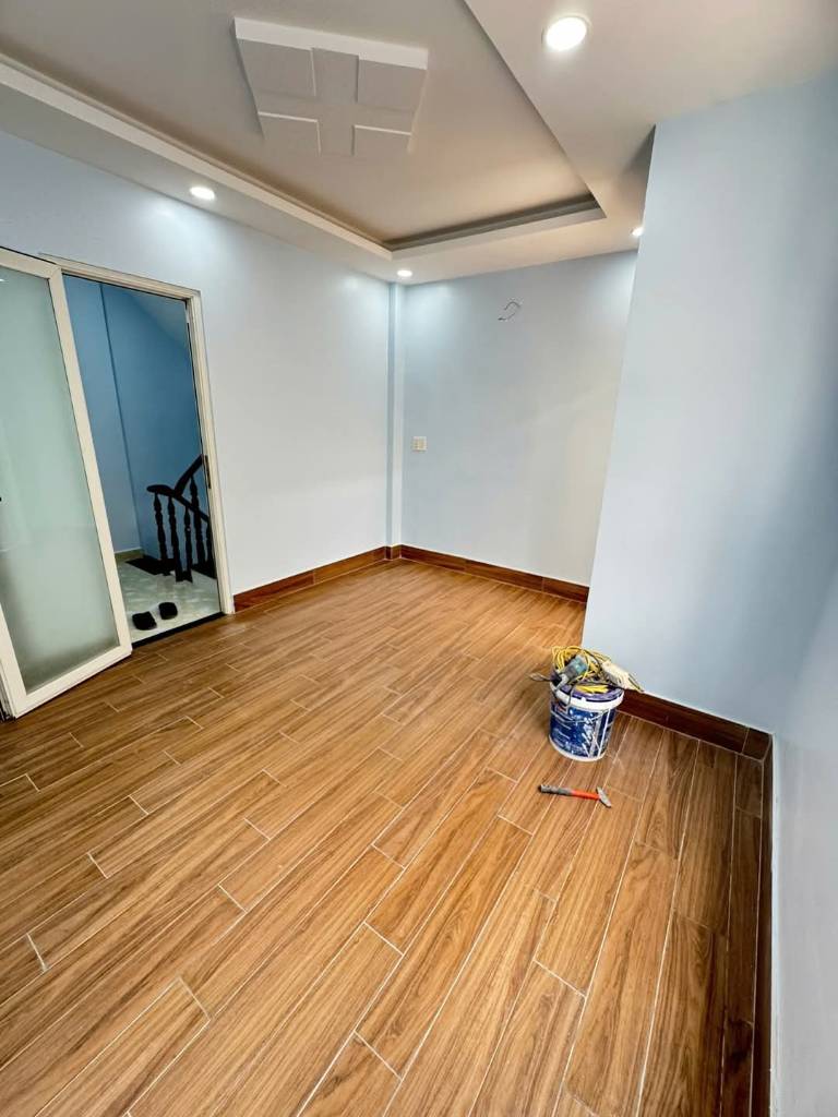 Bán nhà 3PN giá siêu hời 4,9 tỷ tại Ỷ La, Dương Nội, Hà Đông, HN, giá 4.9 tỷ