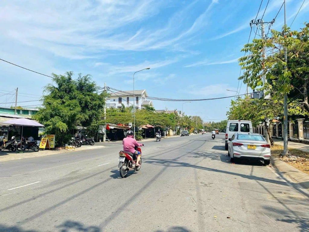 Bán đất, Nguyễn Bình - Ngay UB Huyện Nhà Bè, giá bán 4.4 tỷ