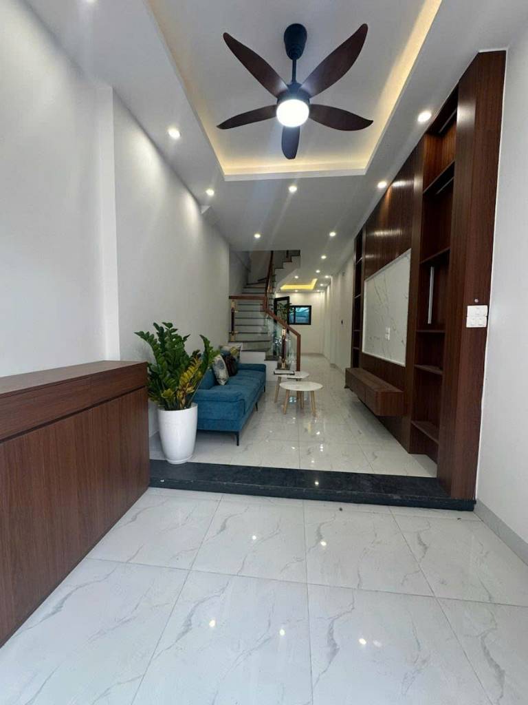 Bán Nhà Đẹp Miêu Nha, Tây Mỗ, 50m², 4PN, Full Nội Thất, Sổ Đỏ, Giá 5.9 Tỷ