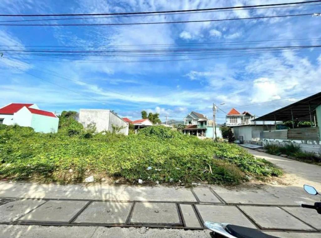 Bán đất lô góc khu Tái Định Cư Bầu Giáo , Thị trấn Diên Khánh, tỉnh Khánh Hòa với diện tích 132m2, giả 1.78 tỷ