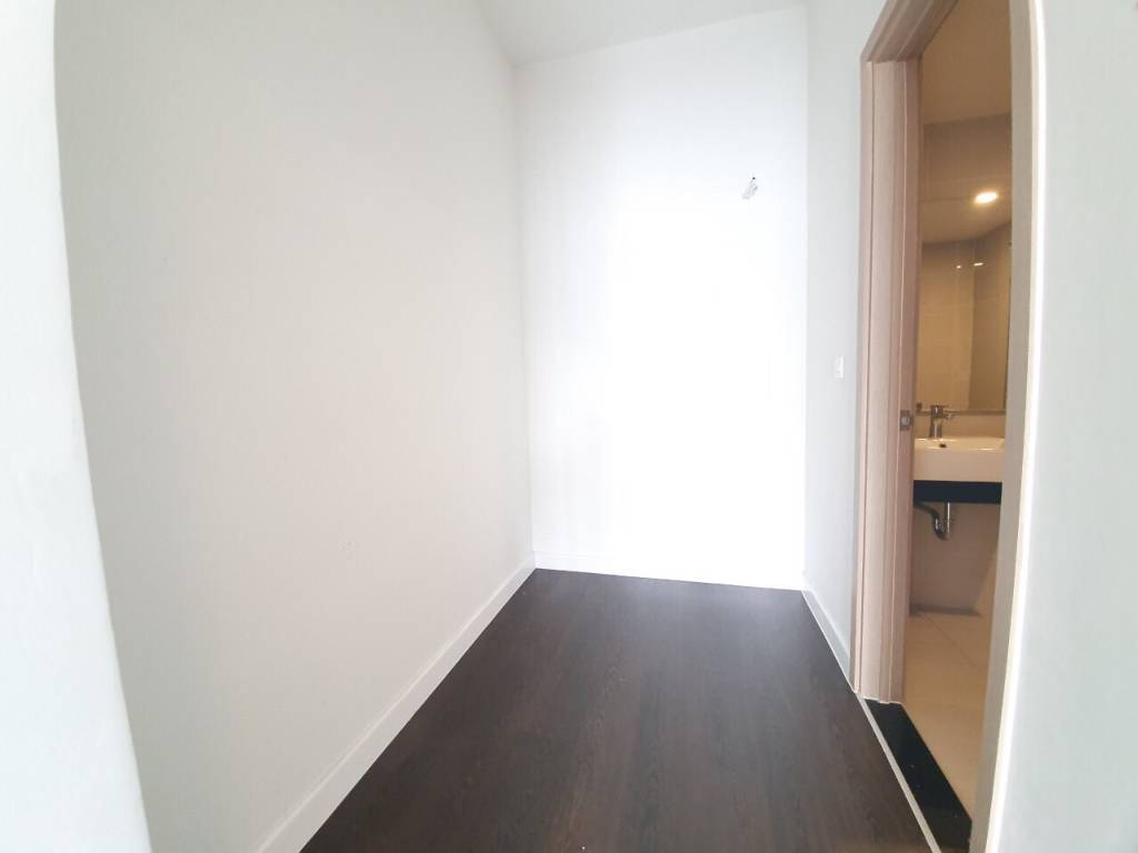 Cho thuê căn hộ Golden Mansion Phổ Quang, 2PN 2WC, nội thất cơ bản, giá 15tr, ở ngay