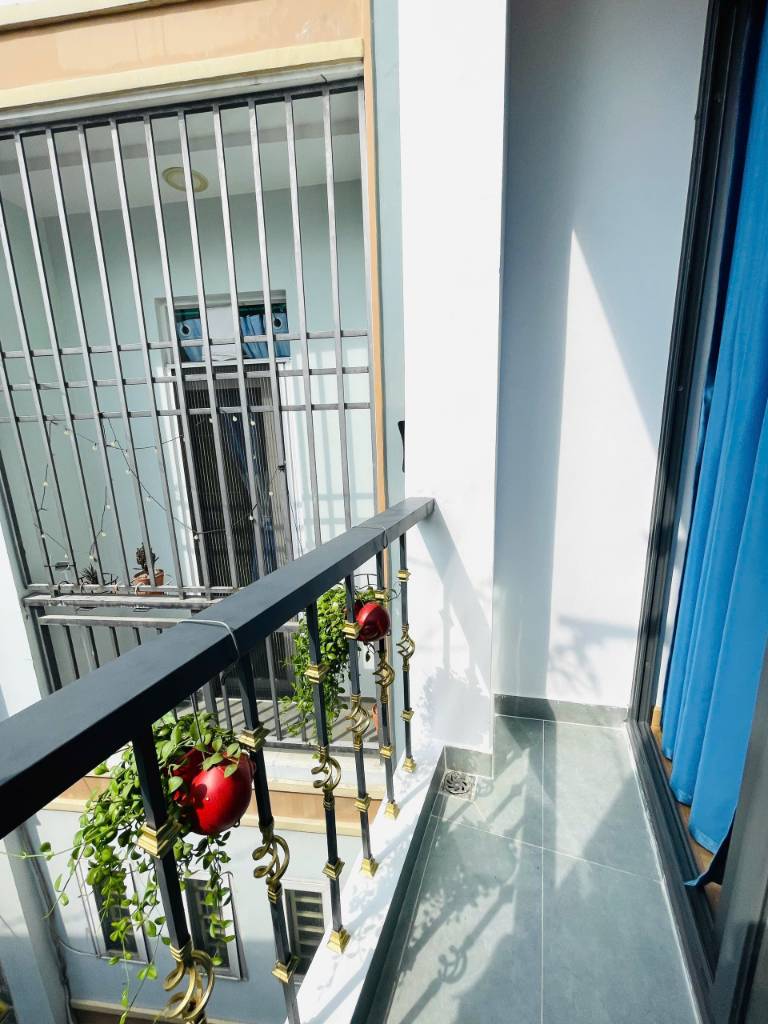 Bán căn hộ dịch vụ hẻm ngay đại học Hutech, đường Ung Văn Khiêm, phường 25, Bình Thạnh, 4.5x17m, 4 lầu, giá 13.8 tỷ