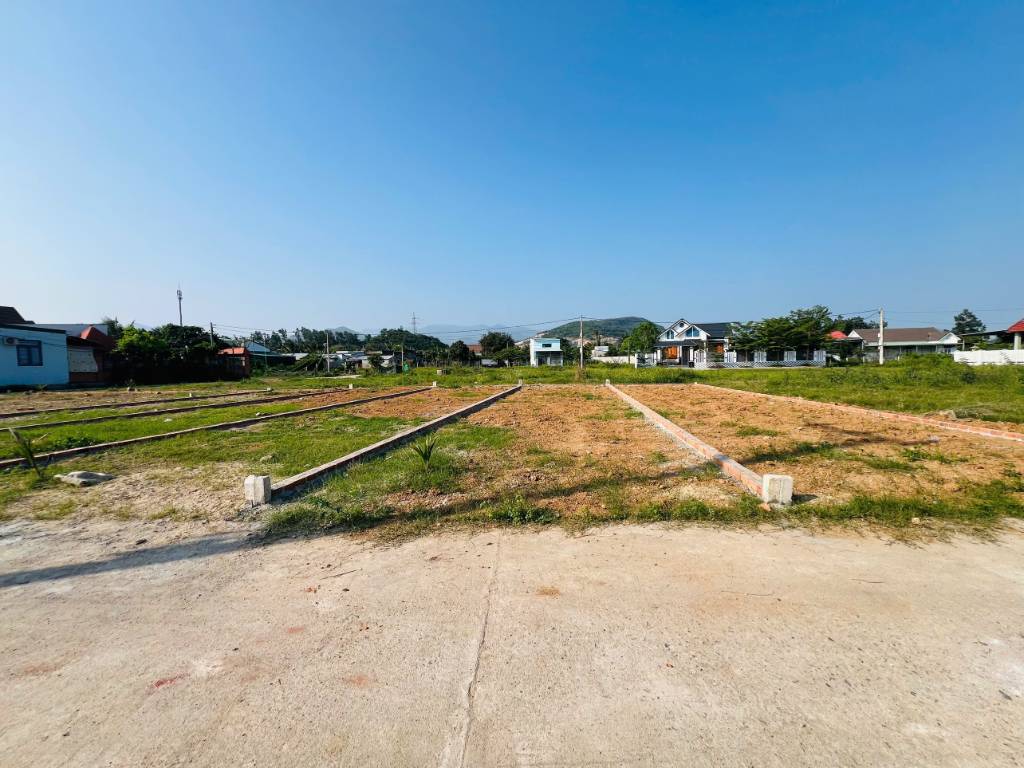 Bán đất đô thị giá tốt tại Trung tâm hành chính đô thị mới Diên Khánh, Khánh Hòa, giá chỉ 850 triệu