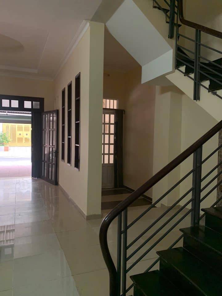 Nhà thuê mới đẹp dọn vào ở ngay MTNB khu Vip Bình Tân, 6x20m, 3 tấm, 27 triệu/ tháng