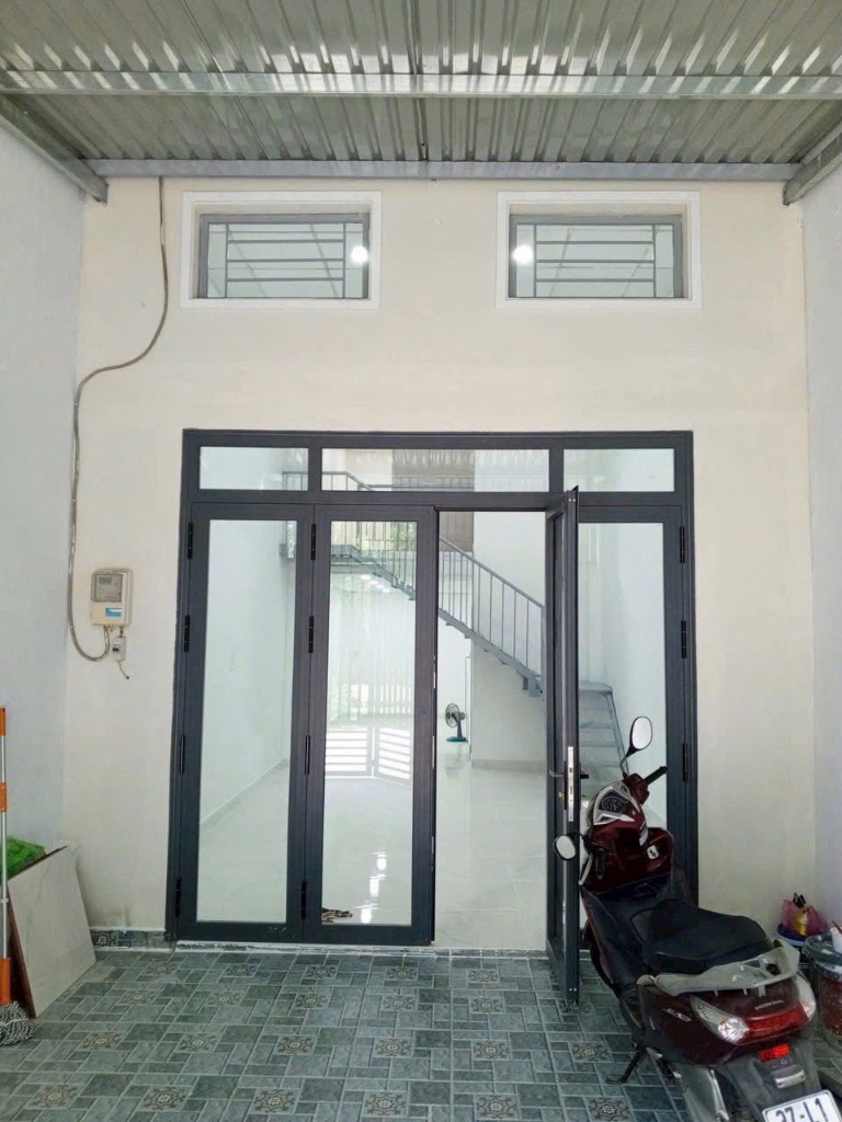 Bán Nhà Hẻm 6m, Ô tô để trong nhà tại đường Võ Văn Hát, Long Trường, Q9