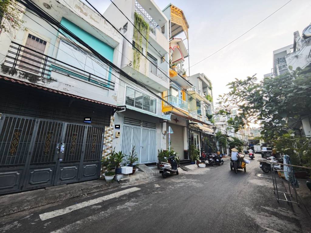 thuviennhadat.vn