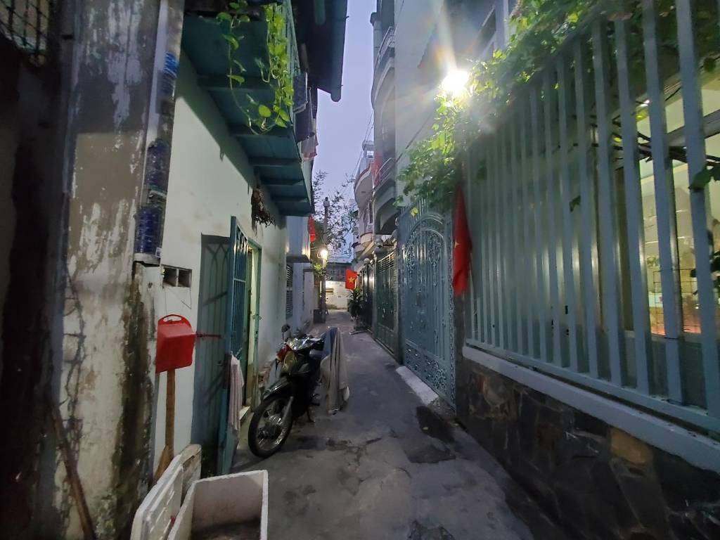 thuviennhadat.vn