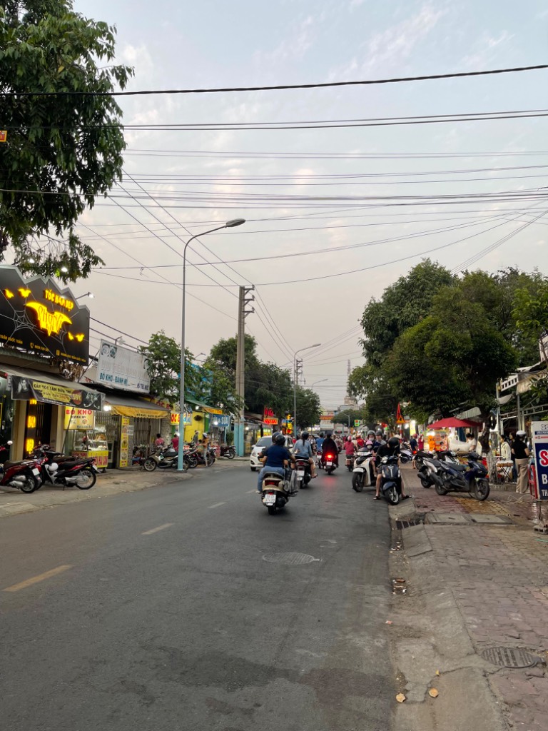 thuviennhadat.vn