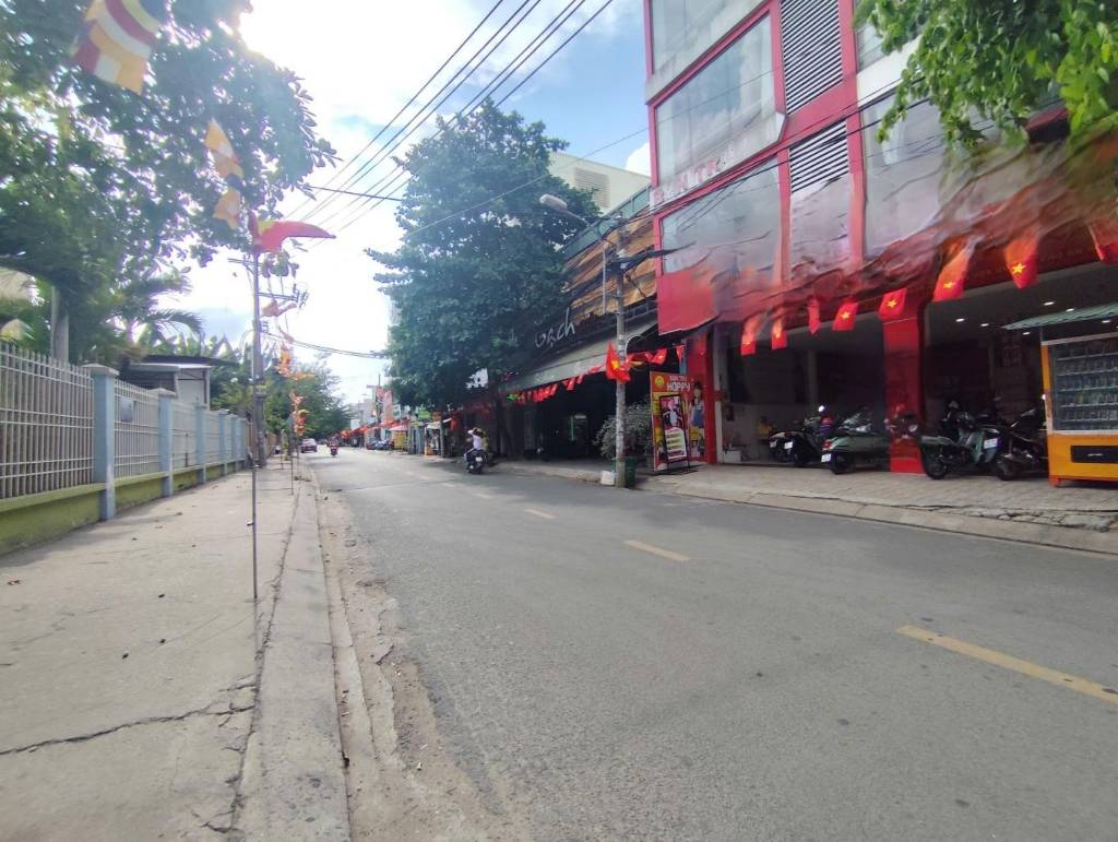 thuviennhadat.vn