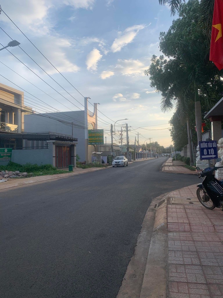 thuviennhadat.vn