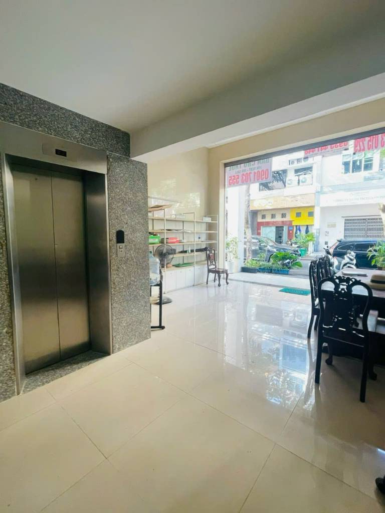 Bán nhà Hưng Gia 1, Phú Mỹ Hưng Q7 – R4-93, có thang máy, đang cho thuê 60tr/th – 29.5 tỷ