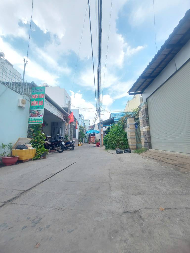 thuviennhadat.vn