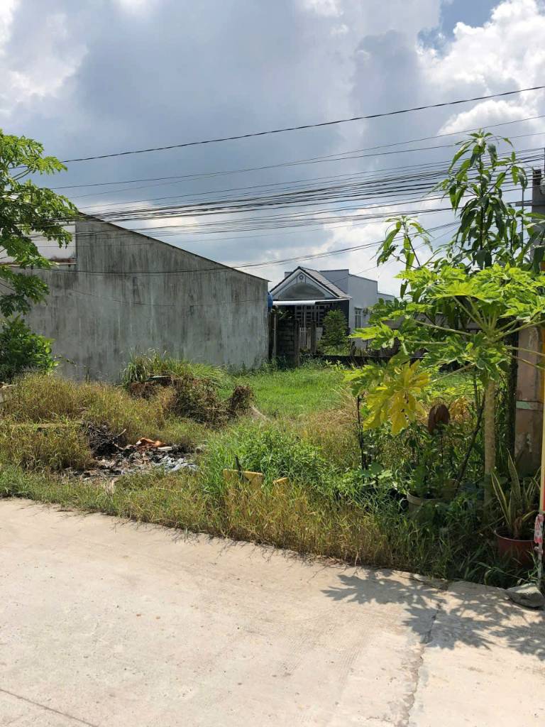 207m2 đất thổ cư ấp 3 xã Đức Hòa Đông giá 2,6 tỷ