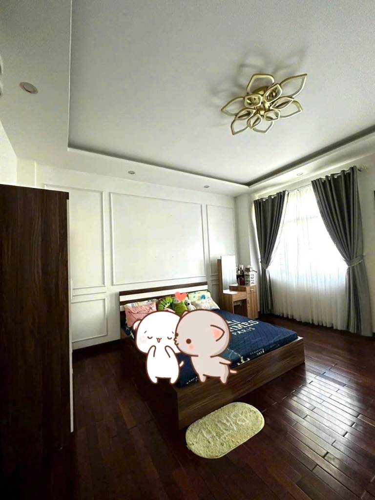 Bán nhà mặt tiền 3,5 tầng đường Hoàng Văn Thụ, Tp Quy Nhơn