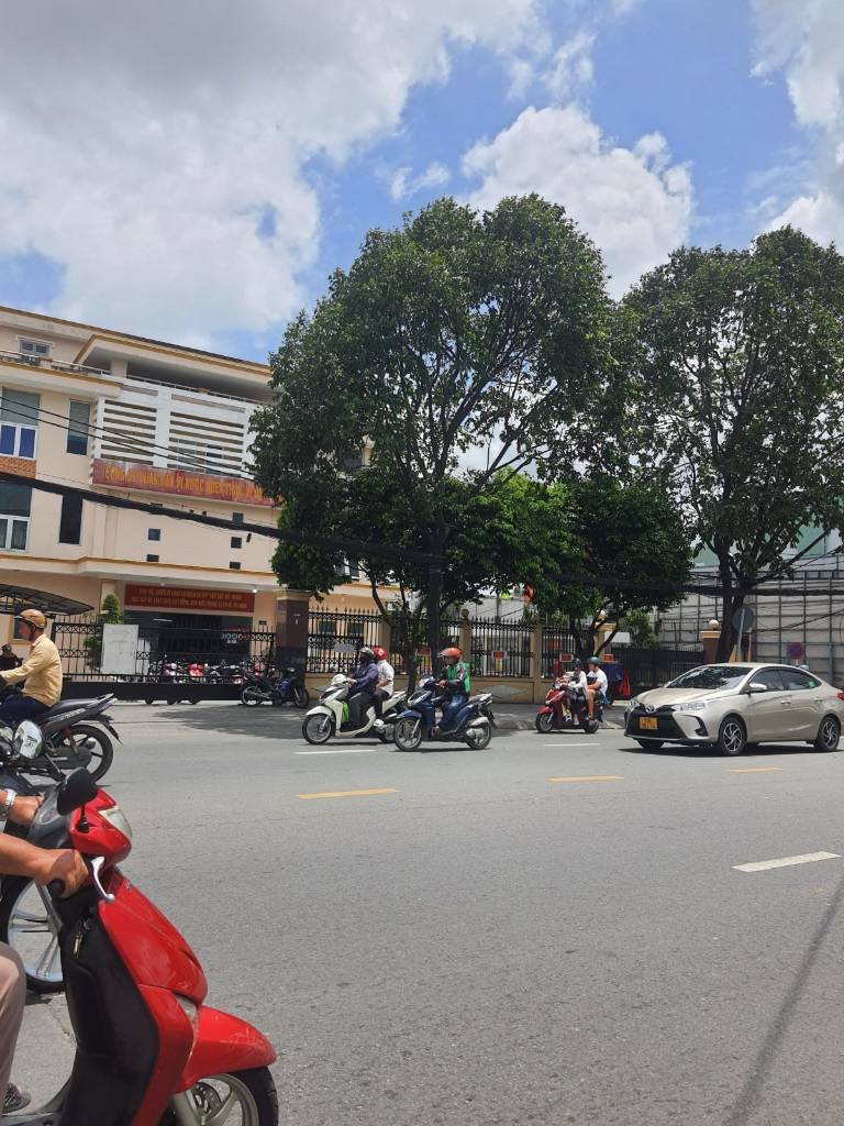 thuviennhadat.vn