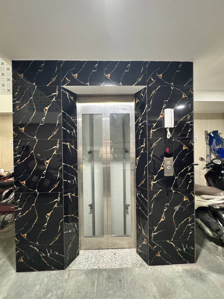 Căn hộ dịch vụ 12 phòng, 110m2, thang máy, dòng tiền ổn định 80tr/th, Bùi Đình Túy, Bình Thạnh