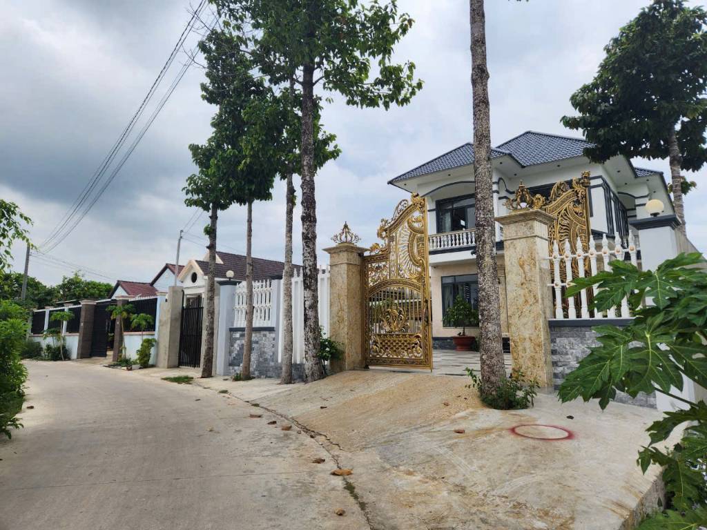 thuviennhadat.vn