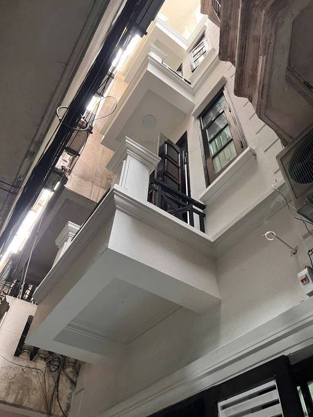 Bán nhà đẹp Kim Đồng, Hoàng Mai, 40.1m², 4 tầng, ngõ đẹp, ô tô đỗ gần, sổ vuông, khu hiếm nhà bán