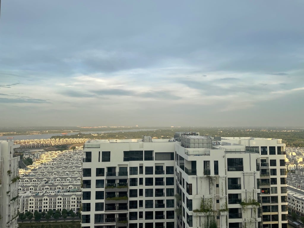 Bán lỗ căn góc 2PN Lumiere Boulevard, 80m², giá 4,9 tỷ, trả trước 40%, còn lại trả chậm gần 1 năm