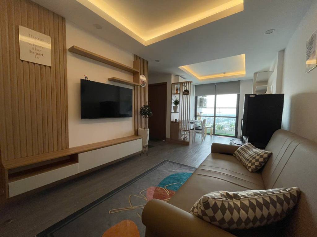Bán nhanh căn hộ chung cư Sophia 2 phòng ngủ, tầng 17, đầy đủ nội thất, giá 1.6 tỷ