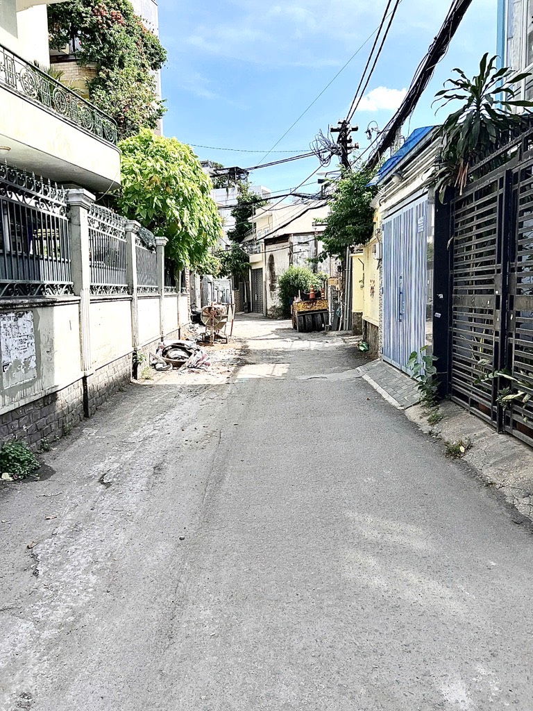 thuviennhadat.vn