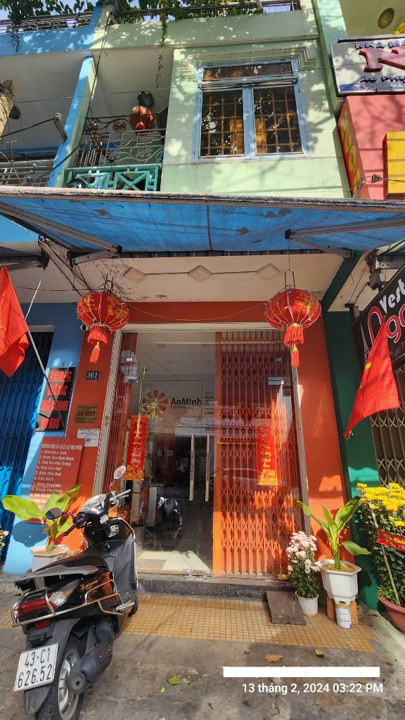 Nhà mặt tiền trung tâm Đà Nẵng, 5 phòng ngủ, 2 lối đi, 76m2 x 2,5 tầng, 12tỷ thương lượng chính chủ