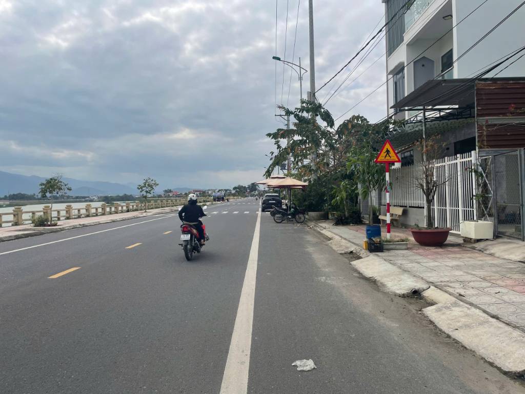 thuviennhadat.vn