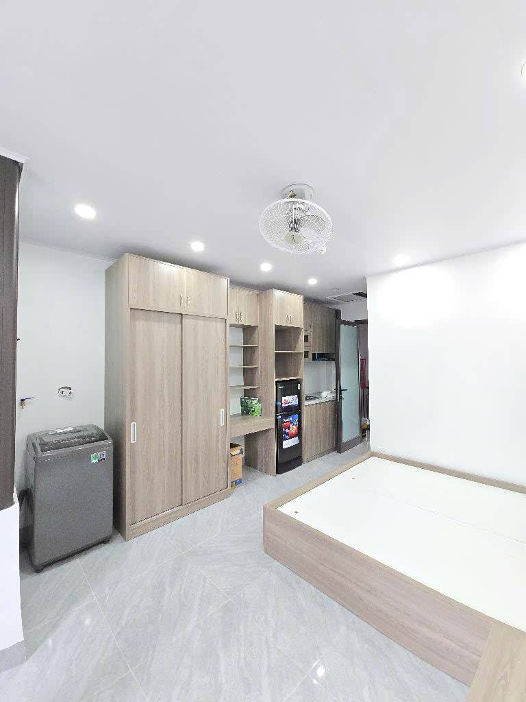 Tòa chung cư mini xây mới, khu Dịch Vụ Lai Xá, 51m2 x 7 tầng, PCCC, thang máy, 10 phòng khép kín, 13.5 tỷ