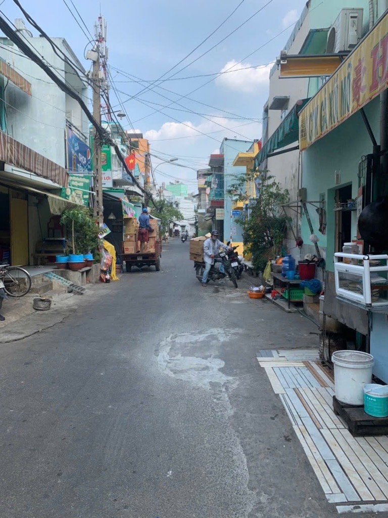 thuviennhadat.vn