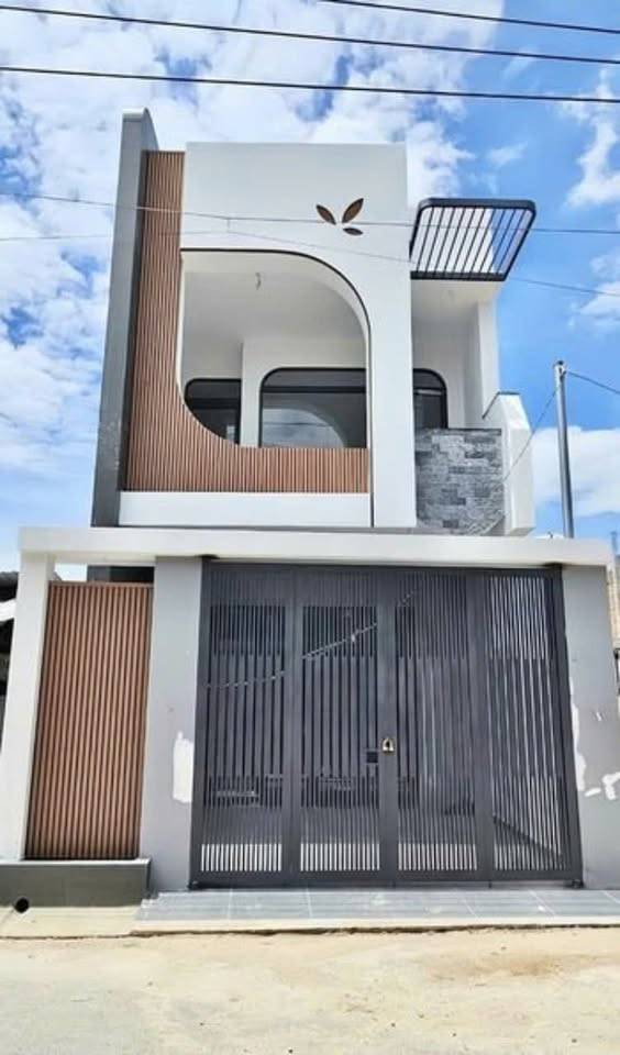Bán nhà Phường 4, Thành phố Tân An, Long An, diện tích 75 m² , giá  2.4 tỷ