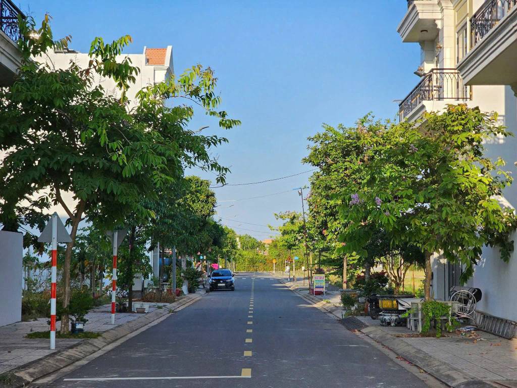 thuviennhadat.vn