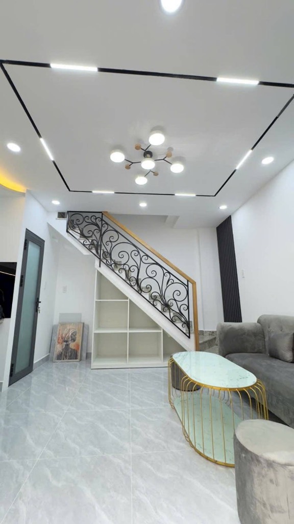 Nhà 2 lầu – Gần Gò Dầu, Aeon Tân Phú – Giá chỉ 1tỷ950