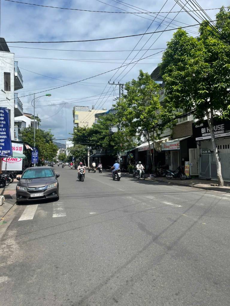 thuviennhadat.vn