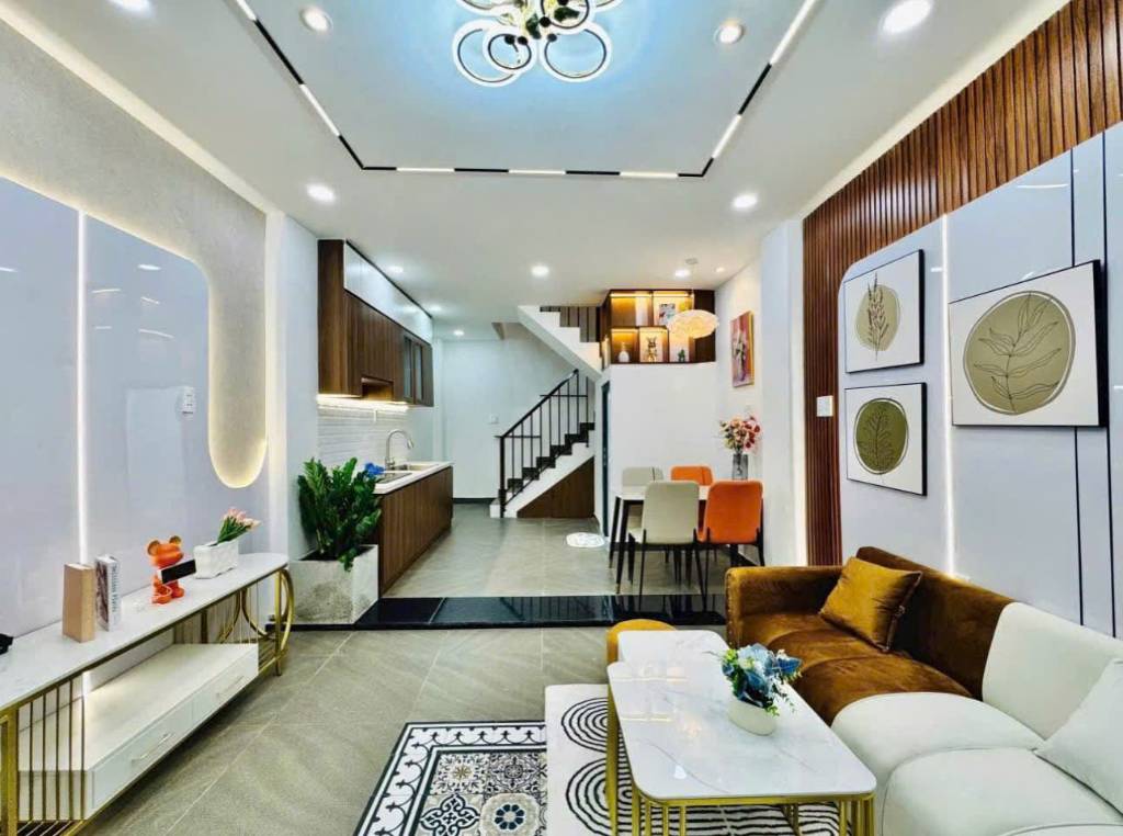 Bán siêu phẩm nhà 2 lầu Phường 4 Tân An, 70m², sổ hồng riêng, chỉ 2.38 tỷ
