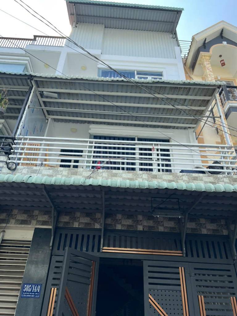 Bán nhà trệt 2 lầu mặt tiền Huỳnh Thị Hai, Quận 12 – DT 4x11m – giá 5 tỷ TL