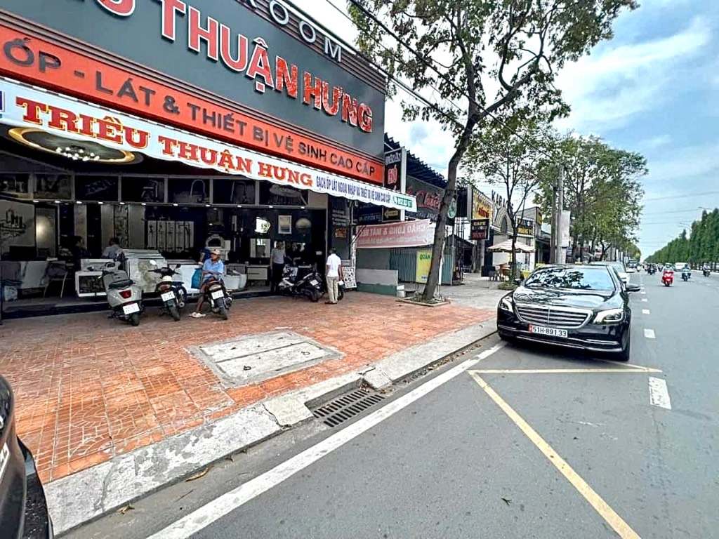 thuviennhadat.vn