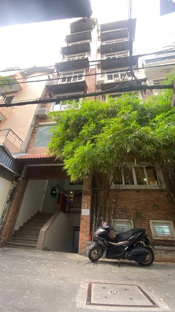 Bán căn hộ Nguyễn Đình Chính, Phú Nhuận, Nguyễn Văn Trỗi, 15 phòng ngủ, giá 31,5 tỷ, doanh thu 120 triệu mỗi tháng