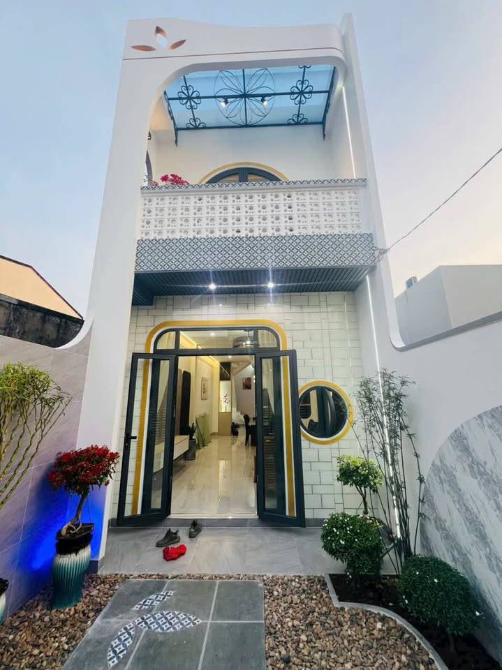 Chính chủ bán nhà 70m² Nguyễn Văn Tạo, Tân An, 2PN, giá 2.08 tỷ
