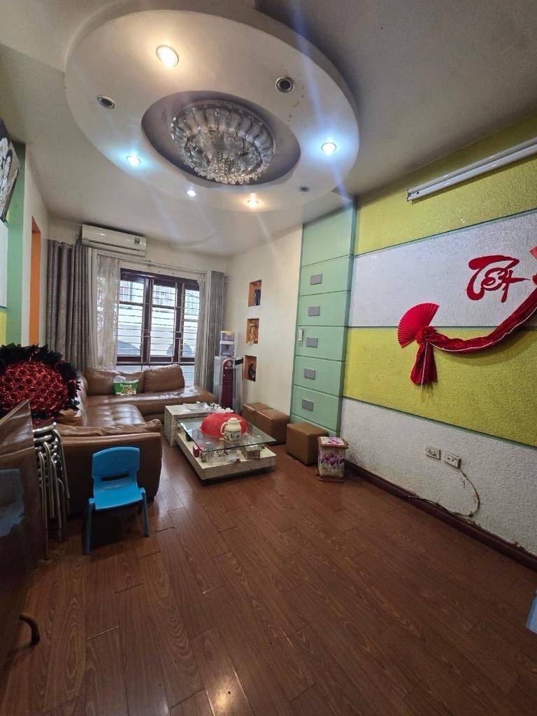 Bán nhà Thái Hà, Yên Lãng, Đống Đa, ngõ ô tô tránh, diện tích 47m2, giá 17,5 tỷ